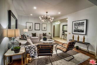 447 N Doheny Dr in Beverly Hills, CA - Building Photo - Building Photo