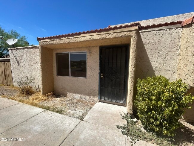 6342 N 47th Ave in Glendale, AZ - Building Photo - Building Photo