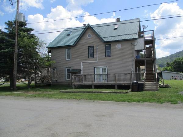 892 County Road 16 in Beaver Dams, NY - Building Photo