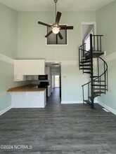 892 New River Inlet Rd in North Topsail Beach, NC - Foto de edificio - Building Photo