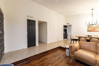 5000 Latham Dr in Plano, TX - Building Photo - Building Photo