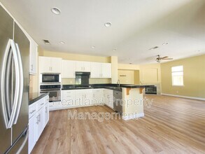 714 Casita Ln in San Marcos, CA - Building Photo - Building Photo