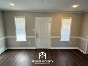 4627 Chelwood Dr in Memphis, TN - Building Photo - Building Photo