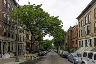 524 W 142nd St in New York, NY - Foto de edificio - Building Photo