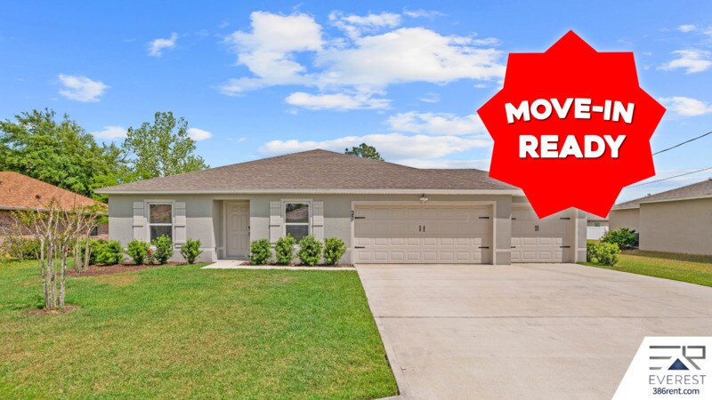 23 Rocking Horse Dr in Palm Coast, FL - Building Photo