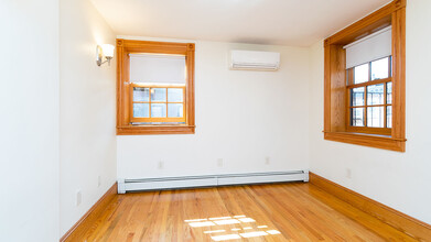 87 Myrtle St, Unit 89 #5 in Boston, MA - Building Photo - Building Photo