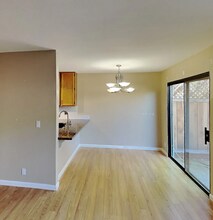 1534 Willard Garden Ct in San Jose, CA - Foto de edificio - Building Photo