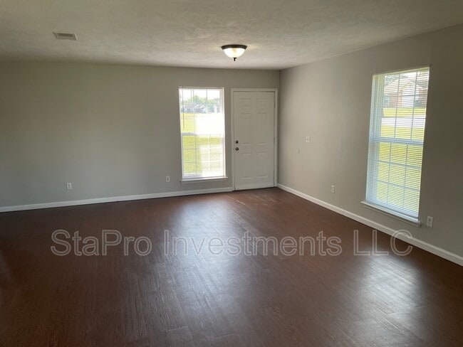 350 Christine St in Smithville, TN - Building Photo - Building Photo