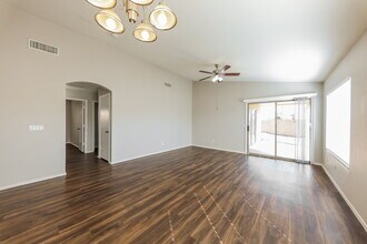 13401 N 127th Dr in El Mirage, AZ - Building Photo - Building Photo