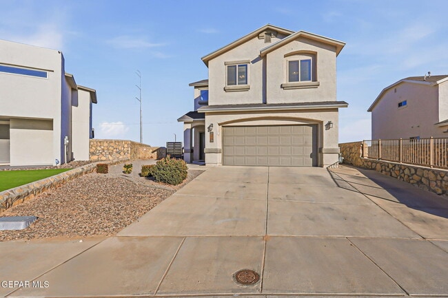 3328 David Palacio Dr