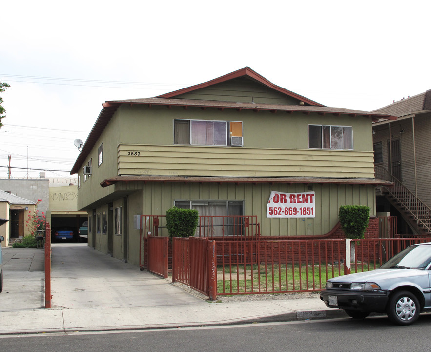 3583 E 52nd St in Maywood, CA - Building Photo