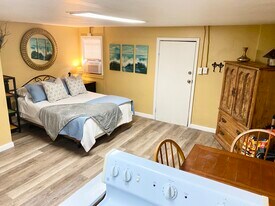 2403 N Elmendorf St, Unit Lake Life Lodge in San Antonio, TX - Building Photo