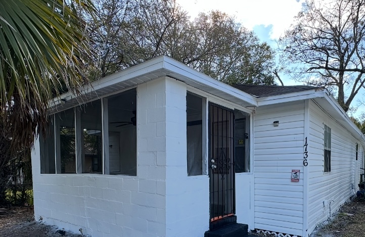 1736 W 9th St in Jacksonville, FL - Building Photo