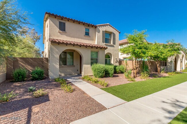3411 W Hayduk Rd in Phoenix, AZ - Building Photo - Building Photo