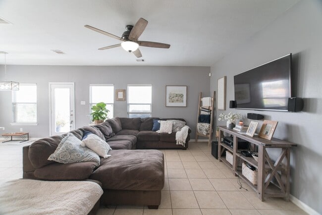 property at 2823 Sage Bluff Ave