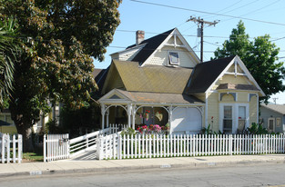 Famous Rice House Apartments