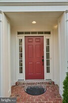 43259 Sunderleigh Square in Broadlands, VA - Building Photo