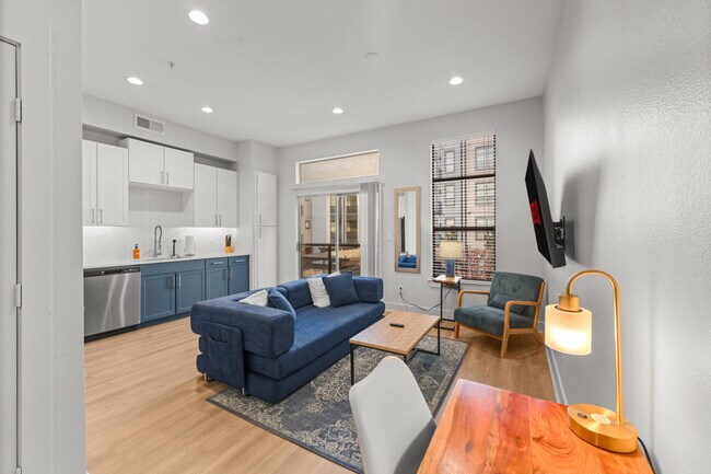 2901 Indiana St, Unit SI ID1431237P in Dallas, TX - Building Photo - Building Photo