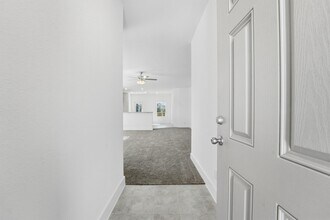 4506 Blue Mountain Laurel St in Pinehurst, TX - Building Photo - Building Photo