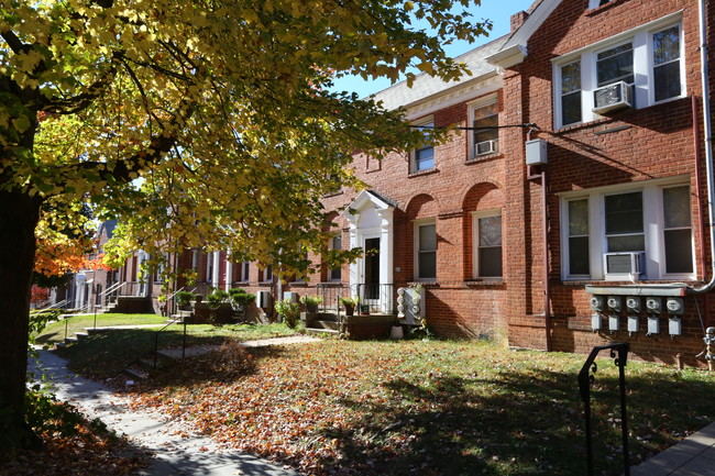 4020 8th St NE in Washington, DC - Building Photo - Building Photo