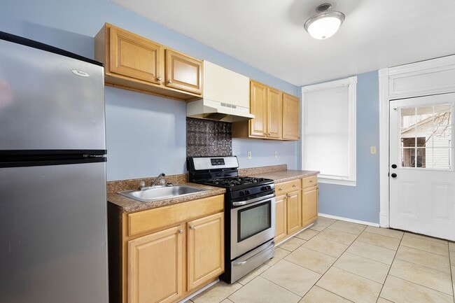 property at 1308 Hays St
