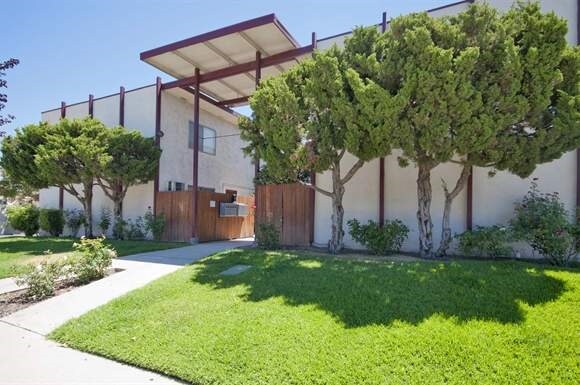 Lemar Gardens in Glendora, CA - Foto de edificio - Building Photo