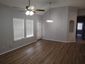 2842 Southampton Way in Round Rock, TX - Building Photo - Building Photo