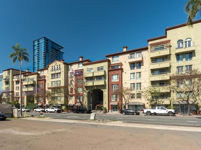property at 1501 Front St