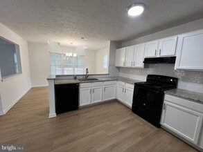 6357 Goral Ct in Waldorf, MD - Building Photo - Building Photo