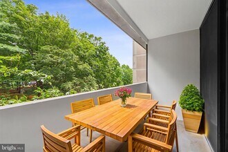 5911 Edsall Rd in Alexandria, VA - Building Photo - Building Photo