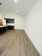 1638-1640 S Hickory Crk St in Wichita, KS - Building Photo - Building Photo