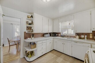 2160 Osceola St in Denver, CO - Foto de edificio - Building Photo