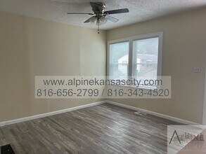 1614 Chelsea Ave in Kansas City, MO - Building Photo - Building Photo