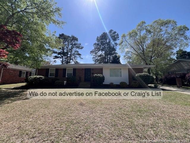 2621 Huntington Rd in Fayetteville, NC - Building Photo