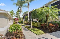 5320 Hyland Hills Ave in Sarasota, FL - Building Photo - Building Photo