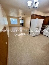 622 Texas St, Unit 622 in Sulphur Springs, TX - Foto de edificio - Building Photo