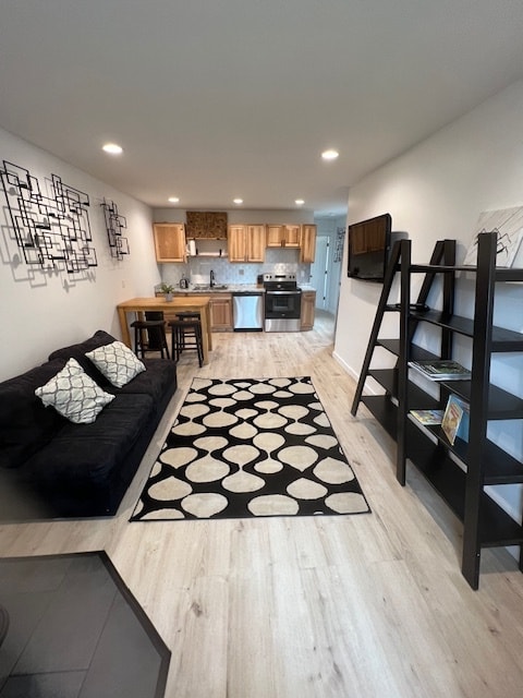 property at 107 Deep Timber Dr