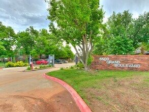 6500 N Grand Blvd in Oklahoma City, OK - Building Photo - Building Photo
