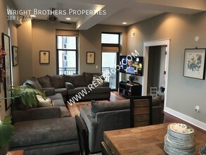 531 S Gay St in Knoxville, TN - Foto de edificio - Building Photo