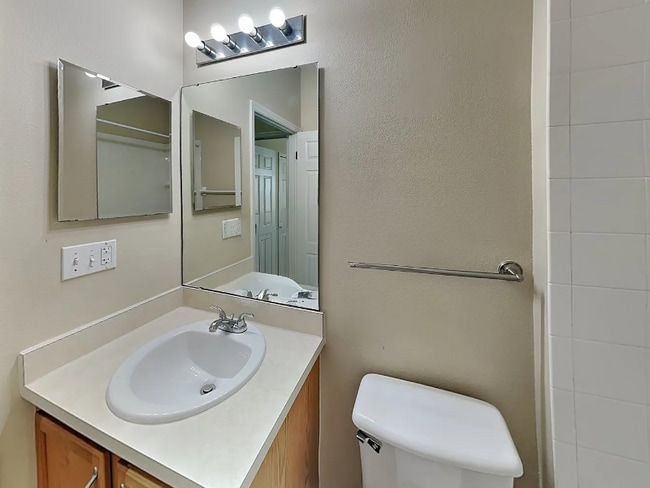 901 Hilly Bend Dr in Apopka, FL - Building Photo - Building Photo