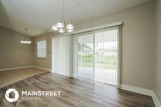 5316 Benton St in Lehigh Acres, FL - Foto de edificio - Building Photo