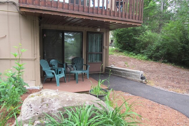 23 Windsor Hill Way in Waterville Valley, NH - Building Photo - Building Photo