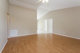 4239 Dekle Ave in North Port, FL - Building Photo - Building Photo