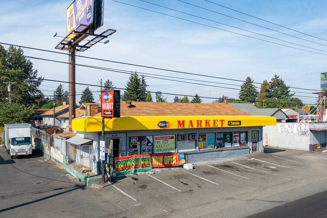 9618 Pacific Ave in Tacoma, WA - Building Photo