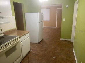 5541 Lown St N in St. Petersburg, FL - Building Photo - Building Photo