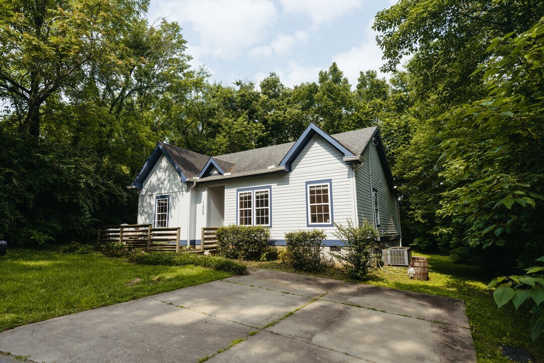 1220 John L Copeland Blvd in Nashville, TN - Building Photo