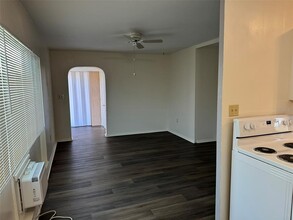 8289 Cristobal Ave in North Port, FL - Building Photo - Building Photo