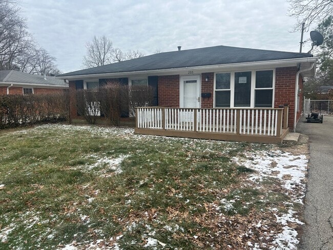 205 Lesane Ct