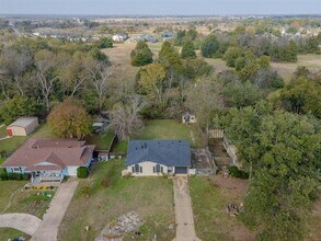 203 Leighton Dr in Terrell, TX - Building Photo - Building Photo