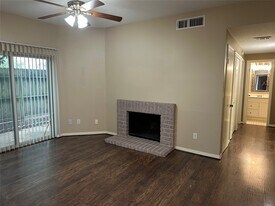 10161 Oakberry St in Houston, TX - Building Photo